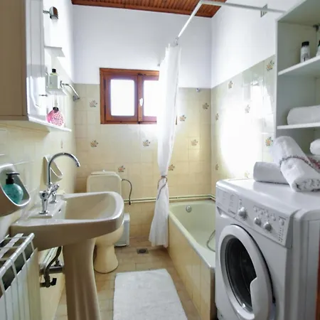 La Nonna Efrosini Apartman Anomeriá