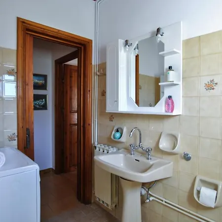 La Nonna Efrosini Anomeriá